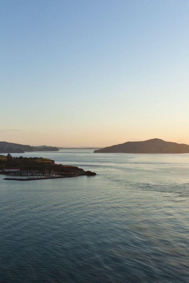 Острова на закате