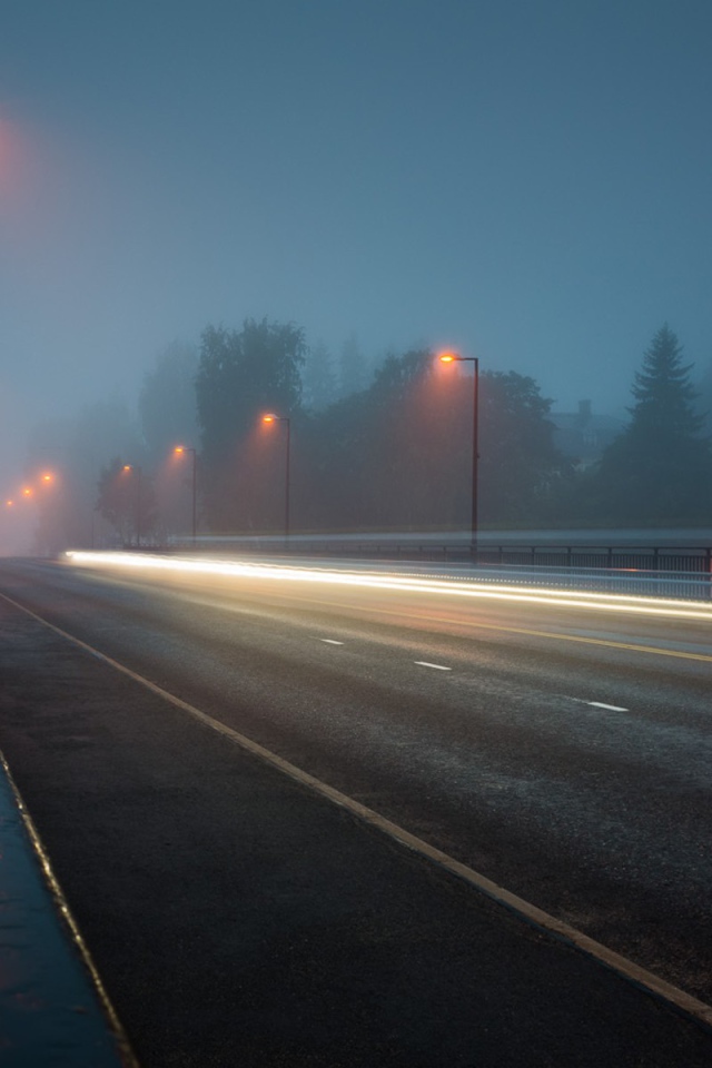 Раннее утро на дороге