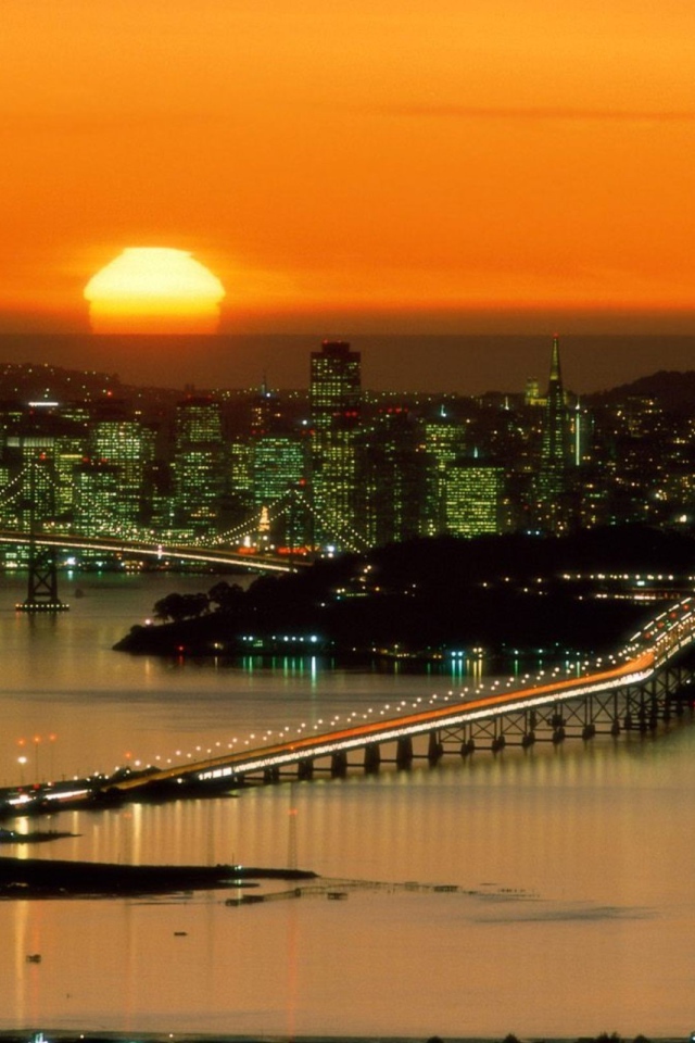 закат над мегаполисом