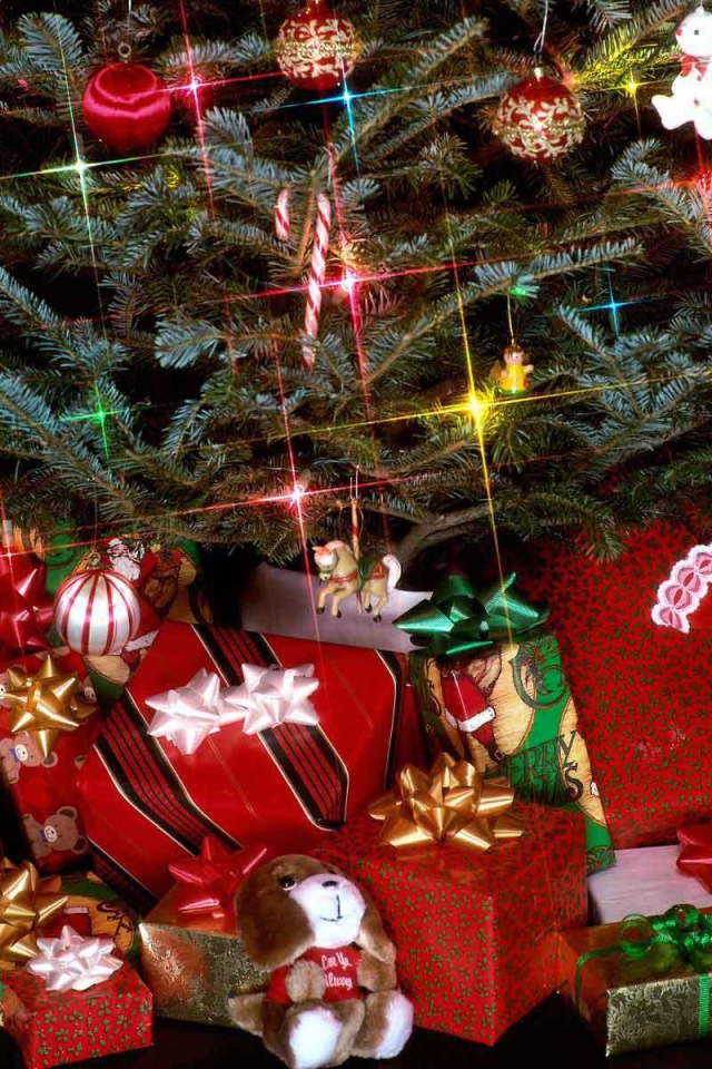 Все виды подарков под новогодней елки