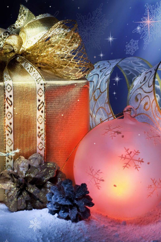 Праздничные украшения в Новый Год