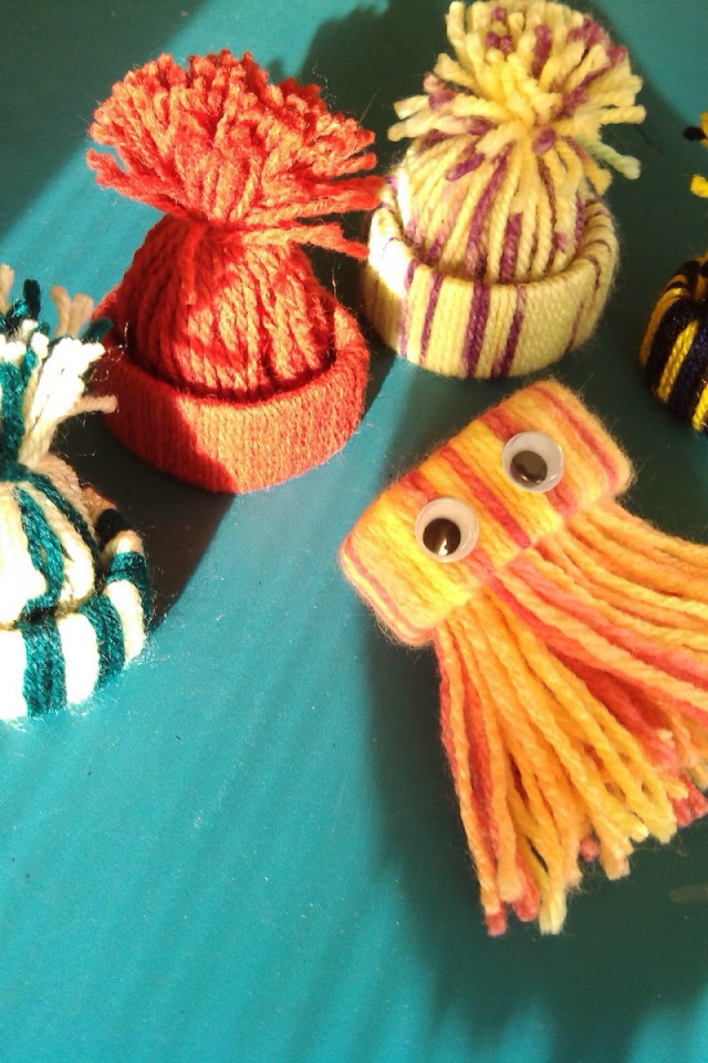 Елочные маленькие игрушки