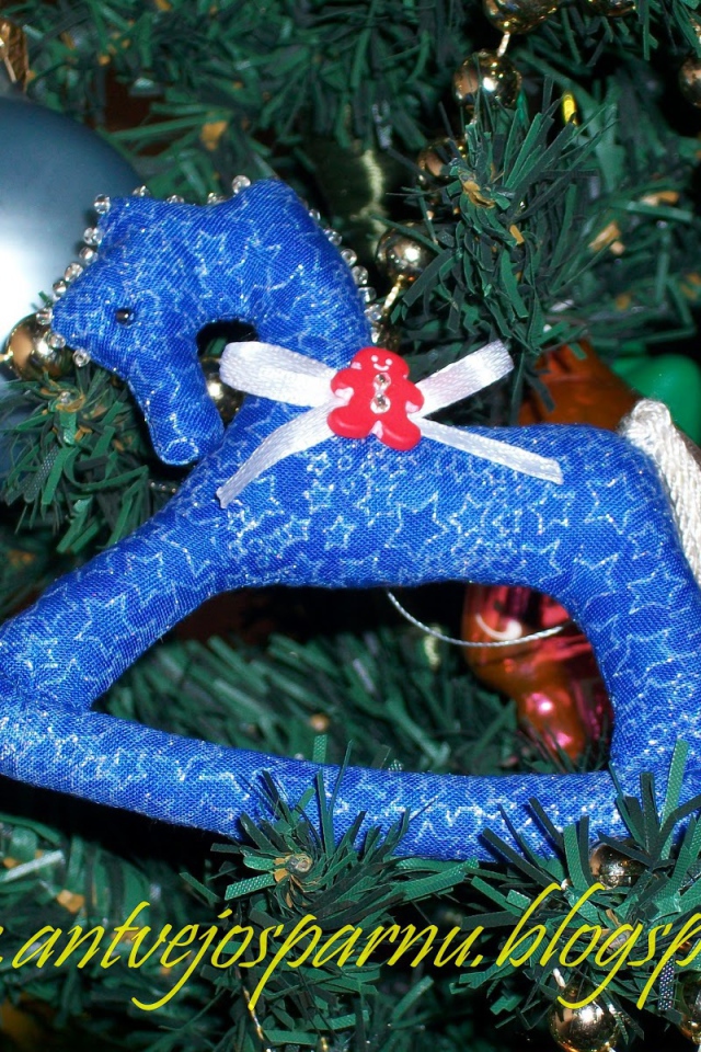 Елочная игрушка лошадка качалка