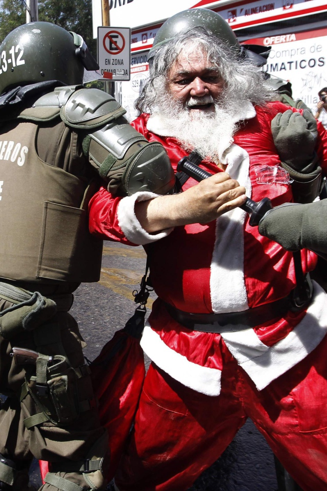 Пьяный дед  мороз