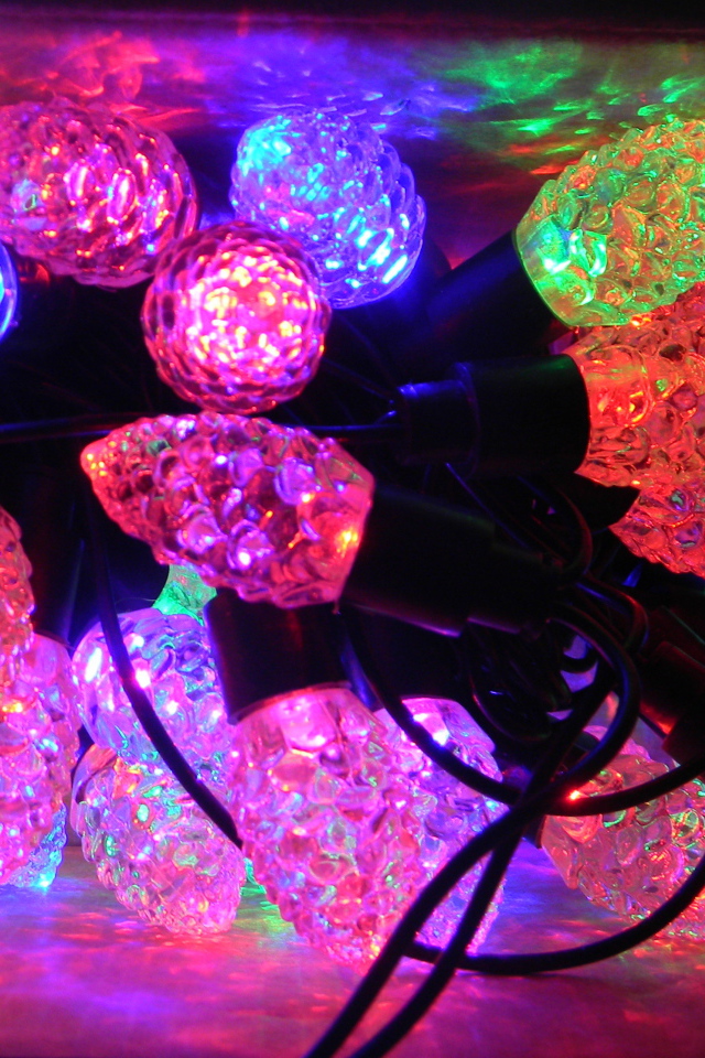 Гирлянда шишки