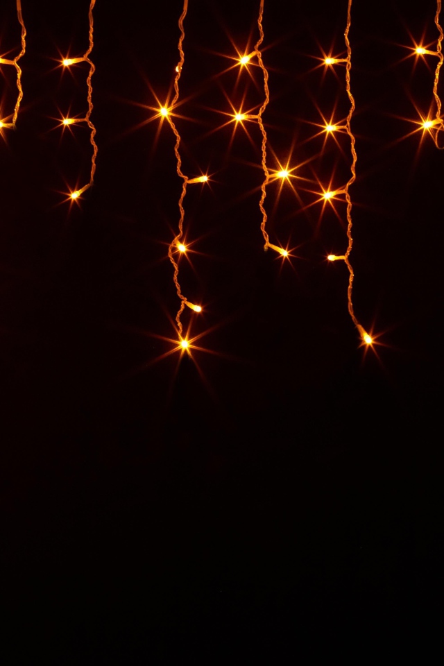 Гирлянда на стену