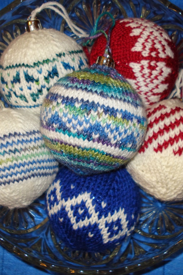 Bязаные елочные игрушки
