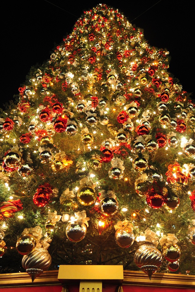 Новогодняя елка в год лошади 2014