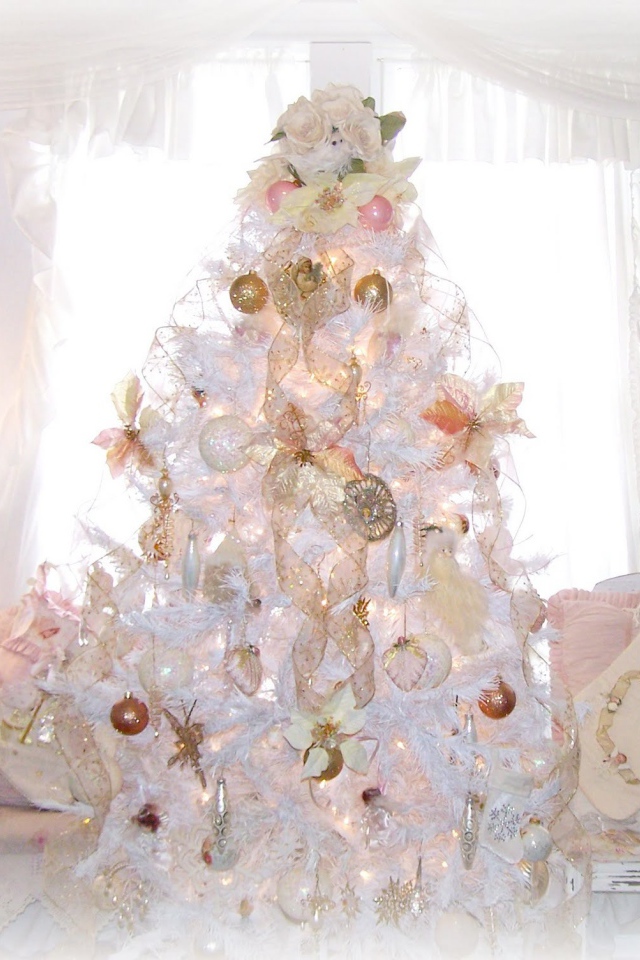 Украшения на новогодней елке в год лошади