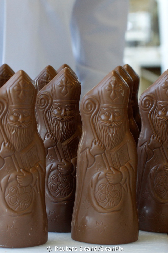 Шоколадный дед мороз