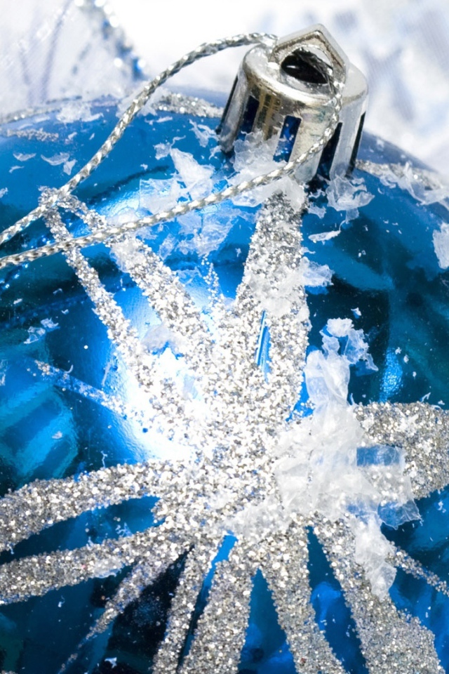 Cтеклянные елочные игрушки