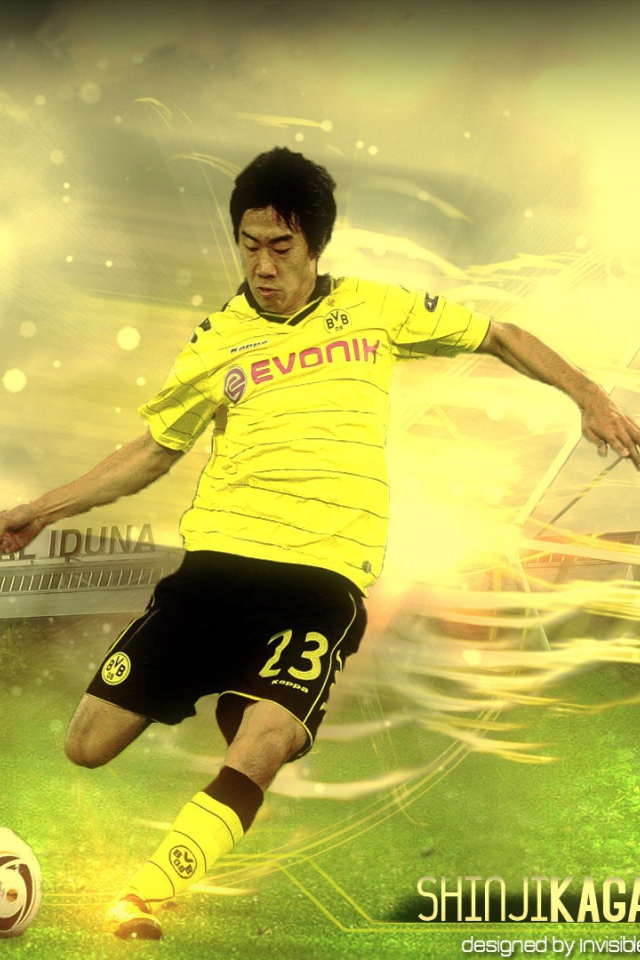 Футболист японец