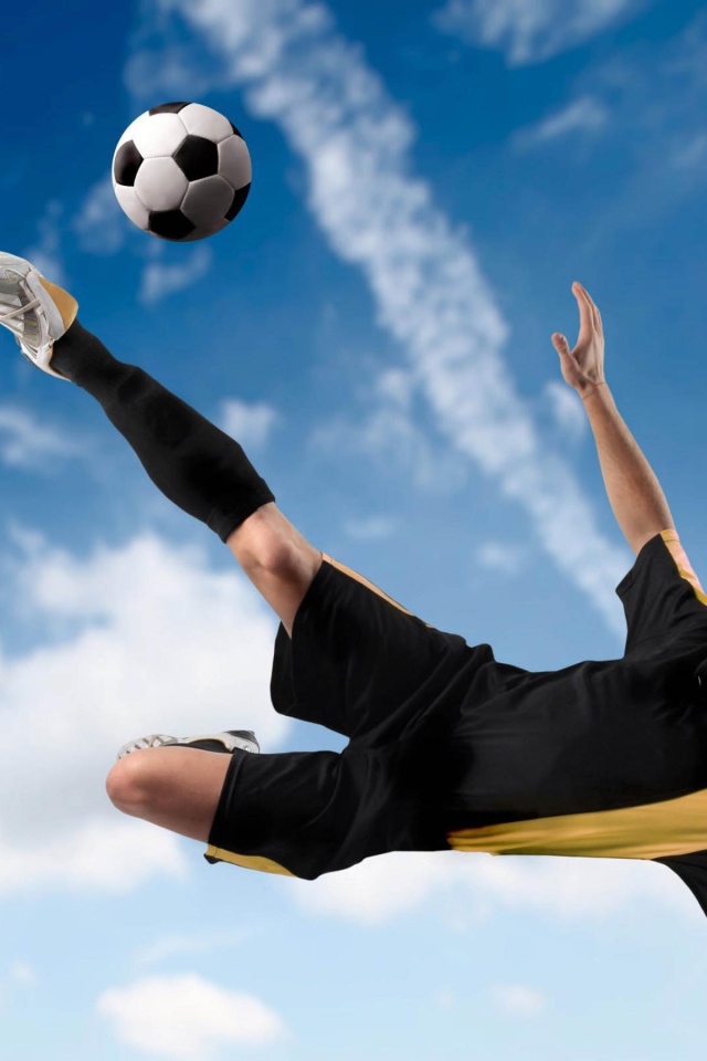 Футболист в полете