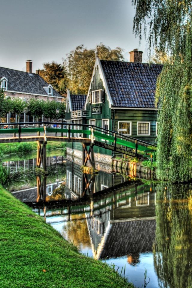 Мост в Голландии