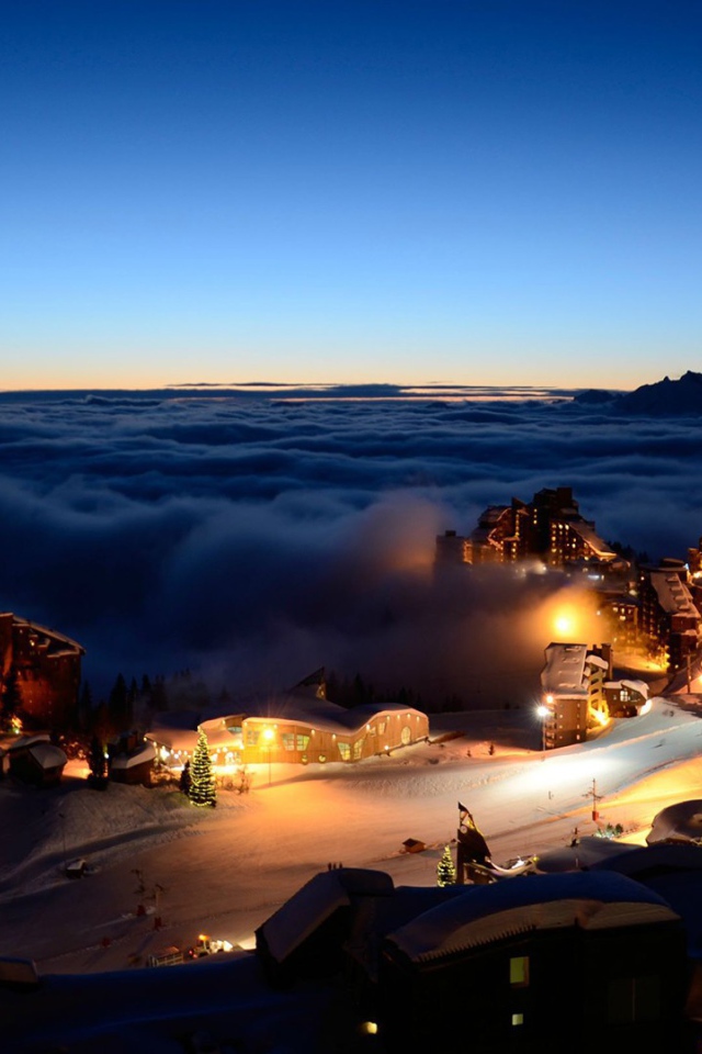 Город в горах Франция