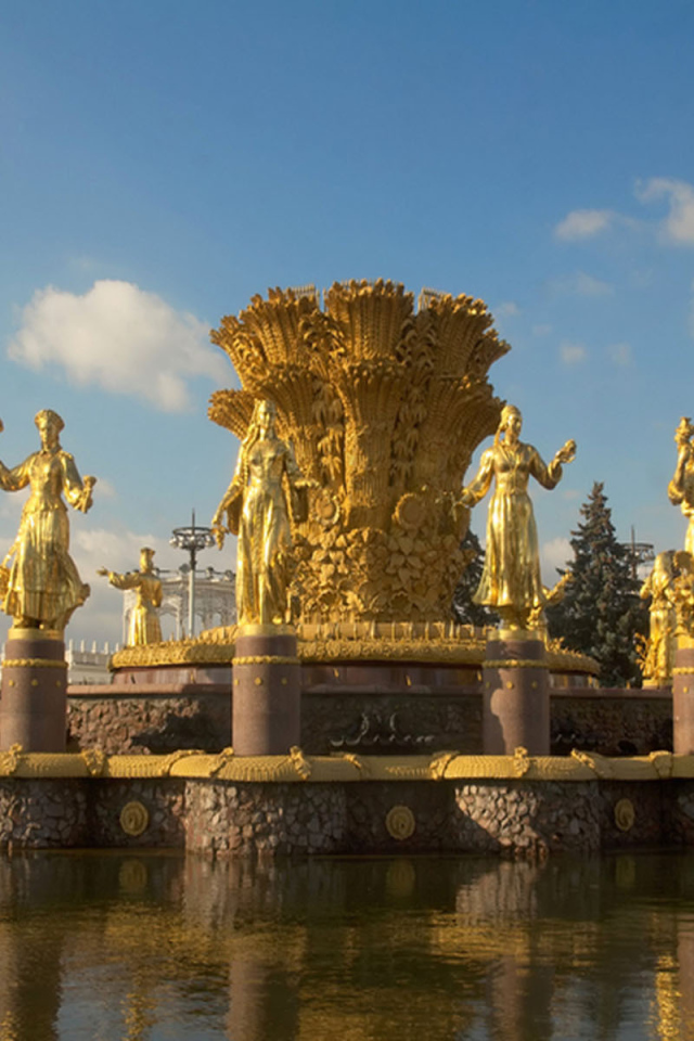 Золотой фонтан в Москве
