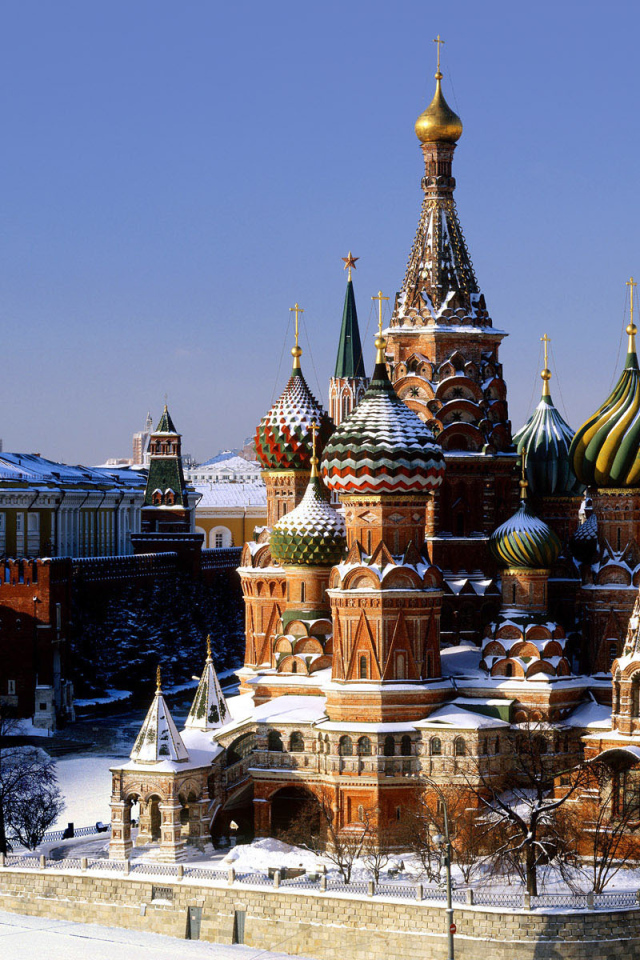 Московский Кремль под снегом