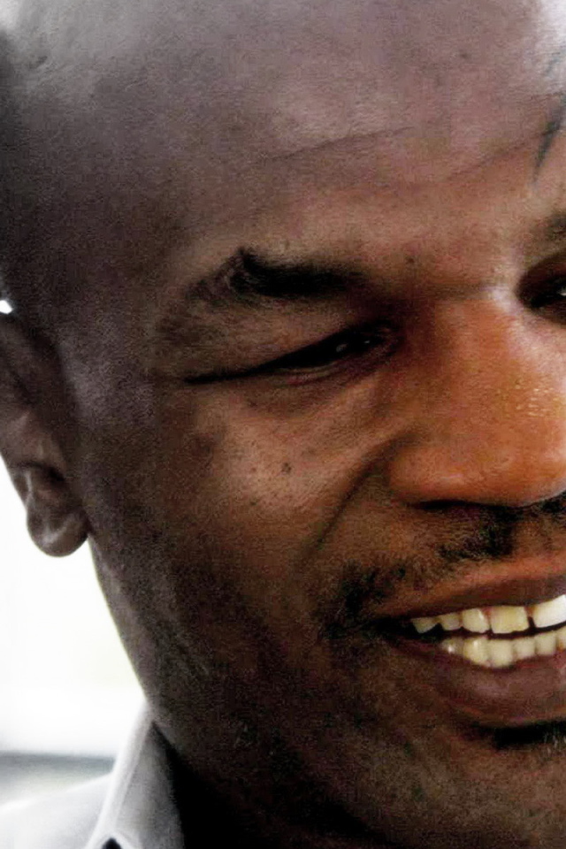 Известный боксер Майк Тайсон