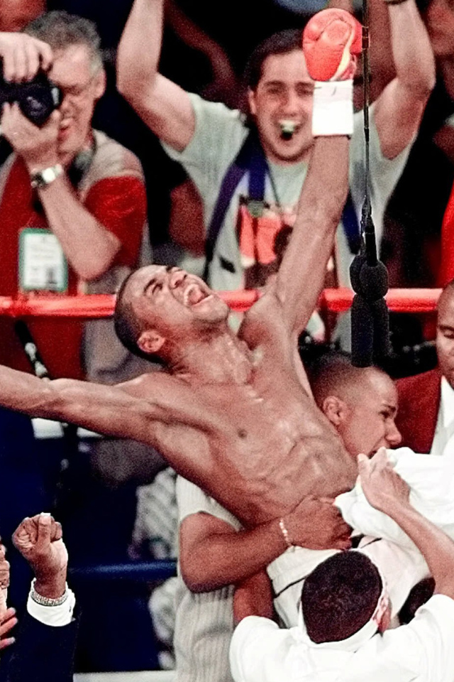 Феликс Тринидад выиграл чемпионат