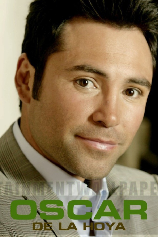 Легендарный боксер Оскар Дела Хойя крупным планом