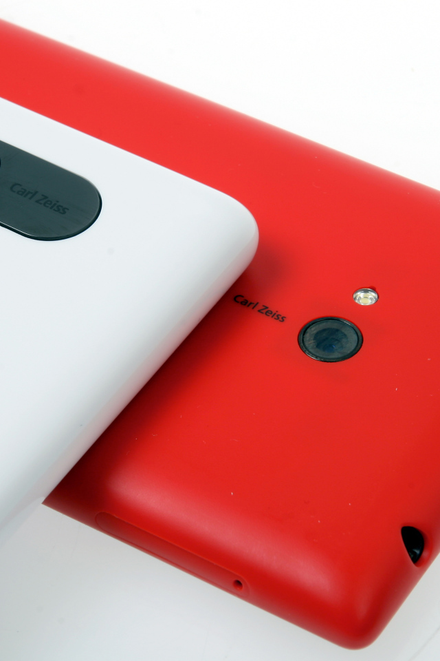 Nokia Lumia 720 и Nokia Lumia 820