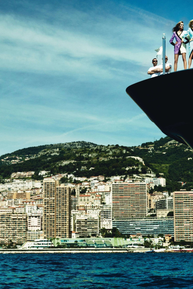 Фотография девушек на судне