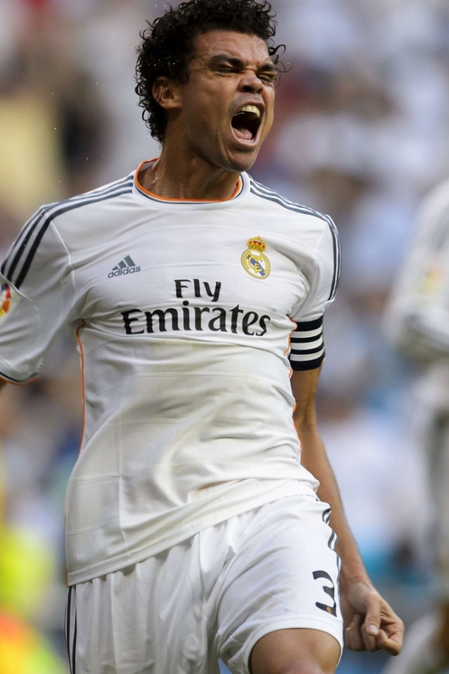 Реал Мадрид Пепе кричит