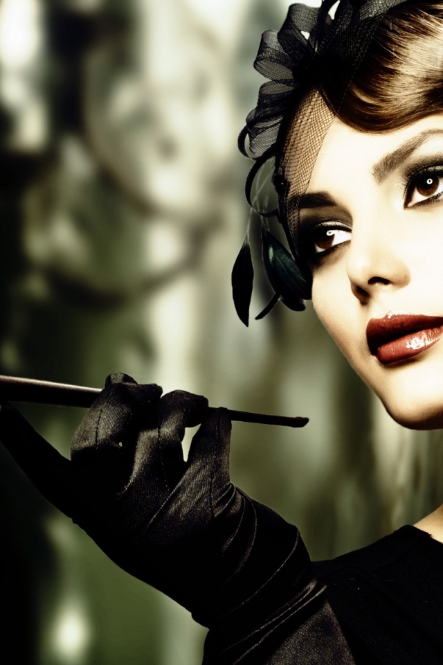 Ретро фотография девушки с сигаретой