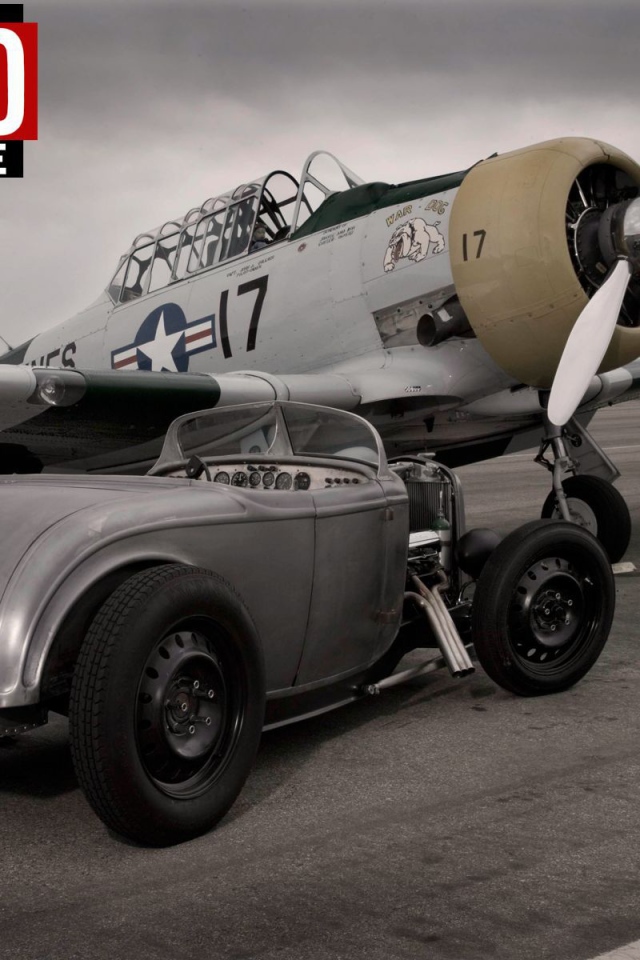 Ретро фото с девушкой автомобилем и самолетом