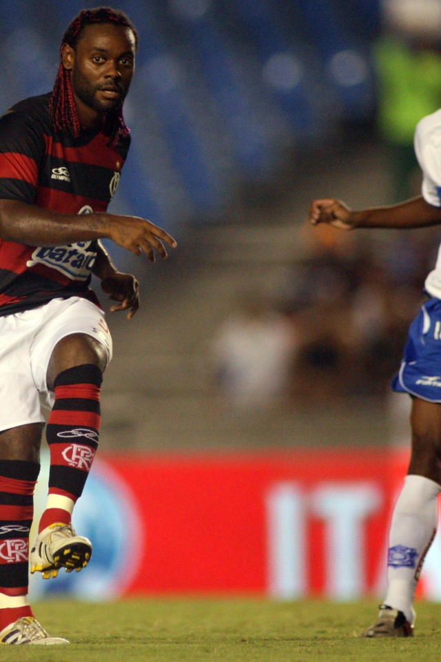 Шаньдун Лунэн Вагнер на поле