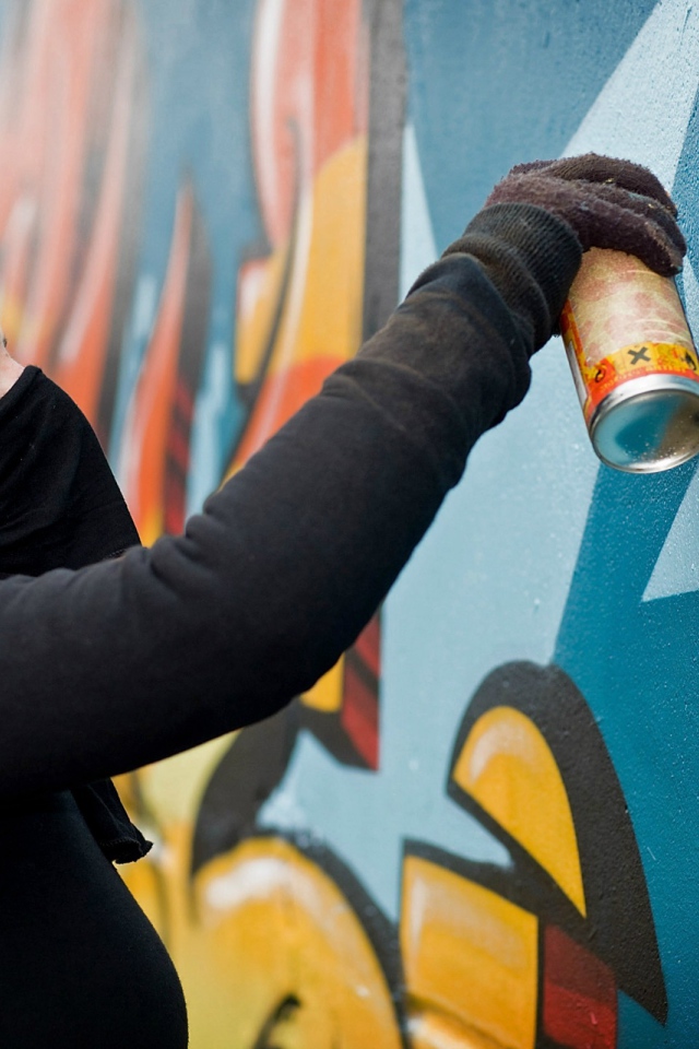 Уличная художница