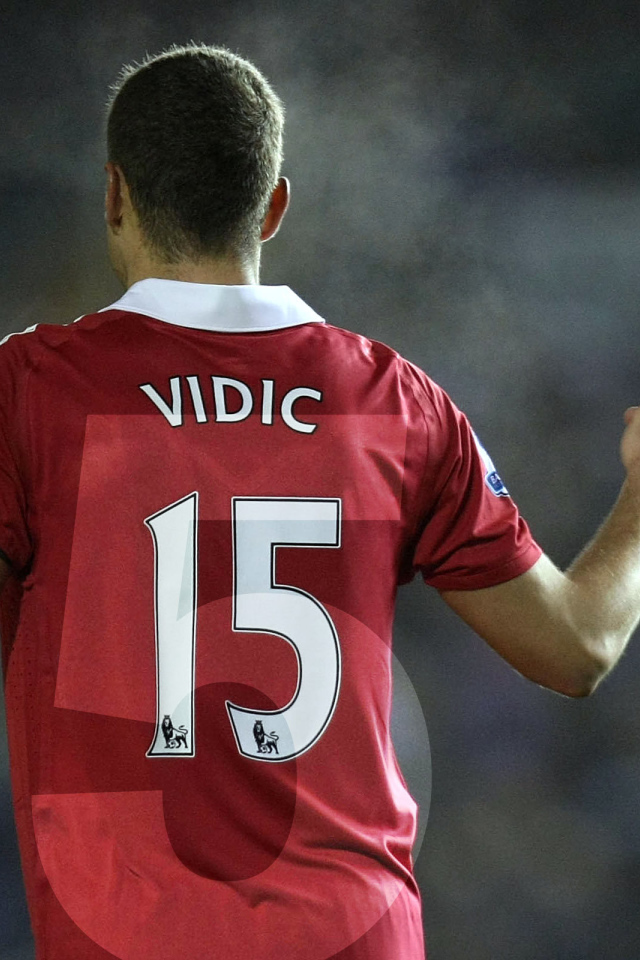 Лучший защитник Манчестер Юнайтед Неманья Видич