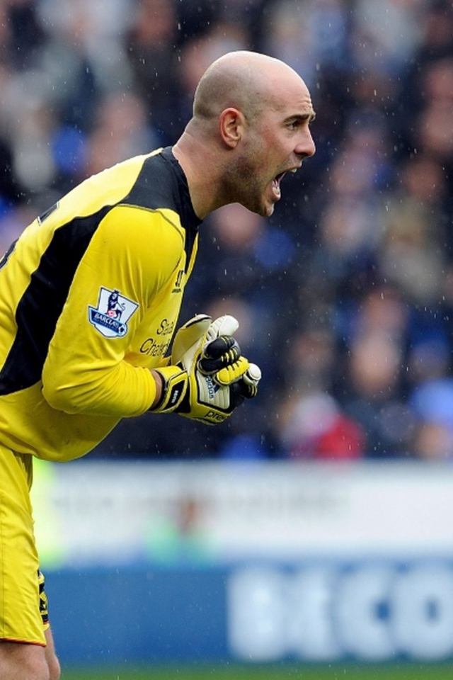 Лучший вратарь Наполи Пепе Рейна