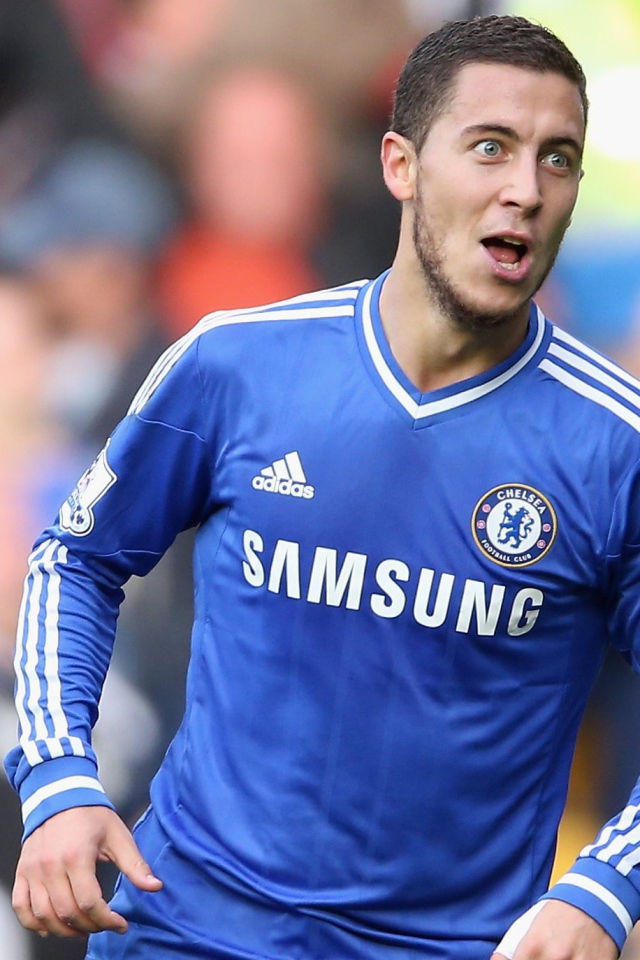 Лучший полузащитник Челси Эден Азар