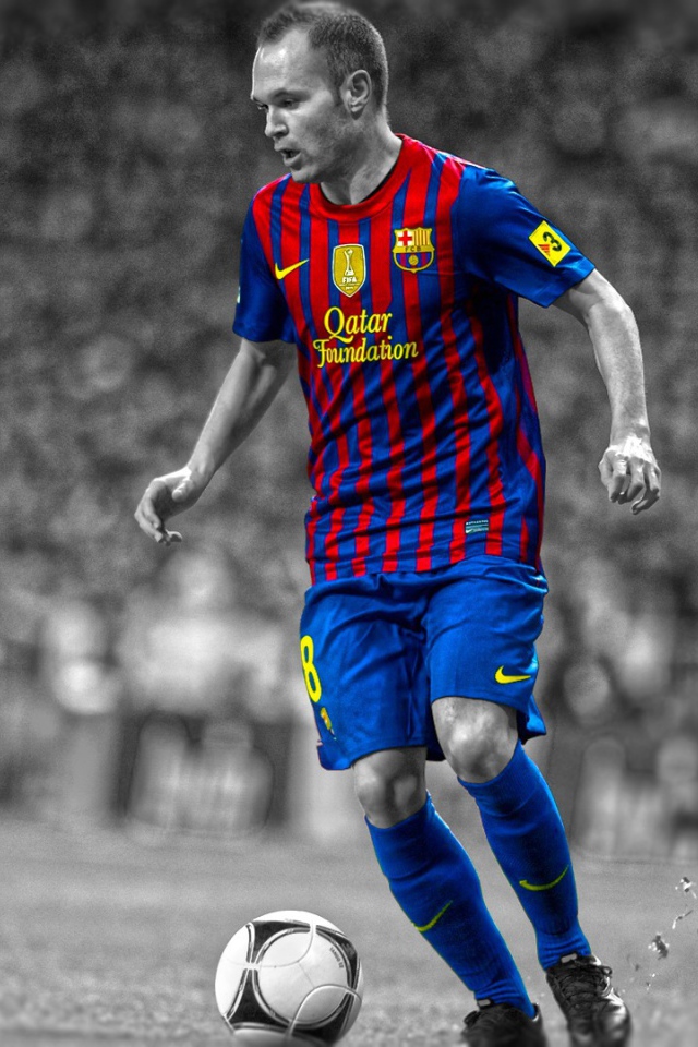 Лучший полузащитник Барселоны Андрес Иньеста