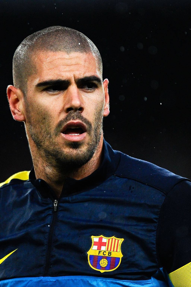 Лучший игрок Барселоны Виктор Вальдес