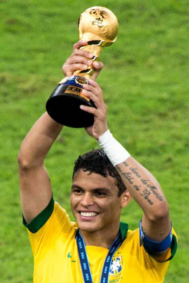 Лучший игрок ПСЖ Тиаго Силва