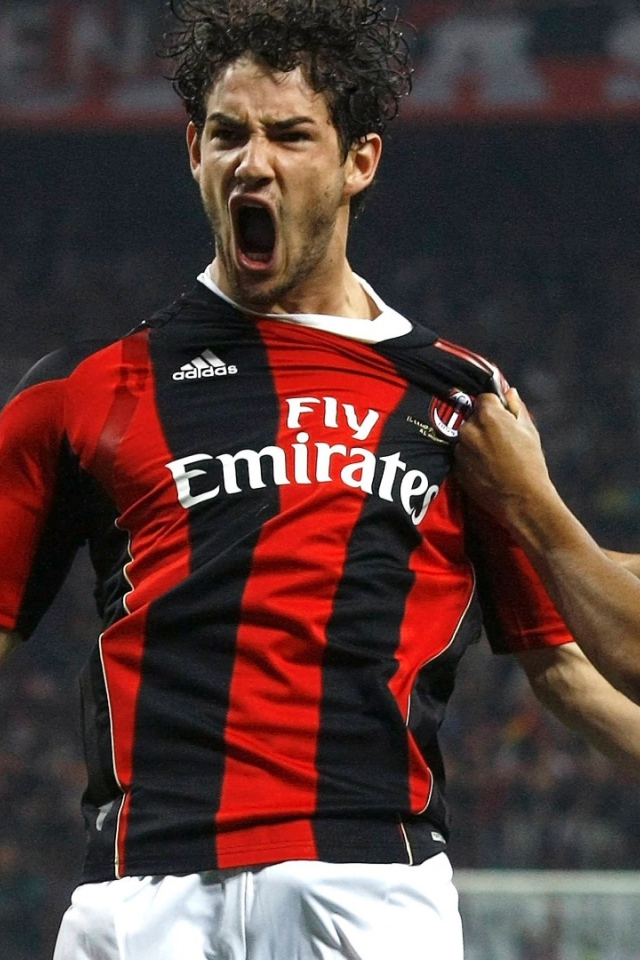  Футболист Коринфянам Алешандре Пато