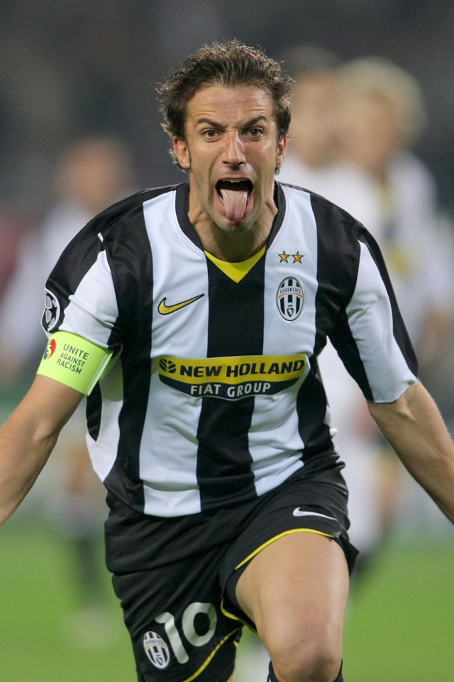 The football player of Sydney Alessandro Del Piero after the amazing goal