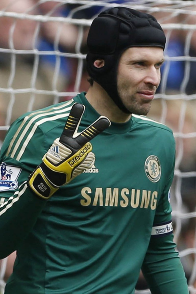 Голкипер Челси Петр Чех