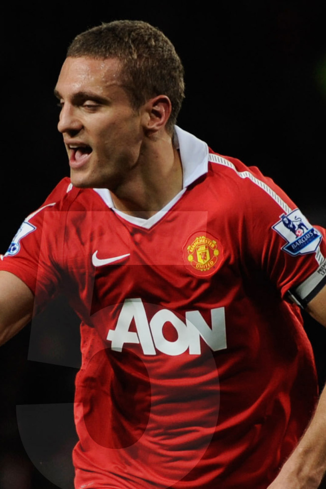 Незаменимый защитник Манчестер Юнайтед Неманья Видич