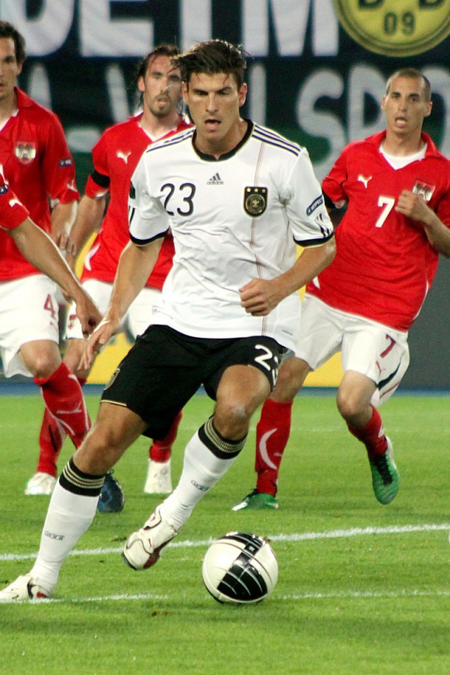  Незаменимый футболист Фиорентины Марио Гомес против всех