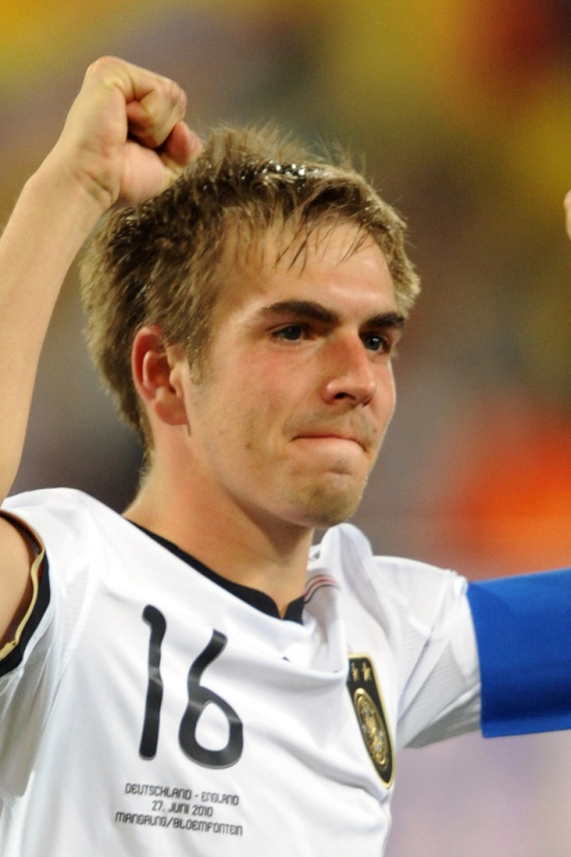 Игрок Баварии Филипп Лам после победы