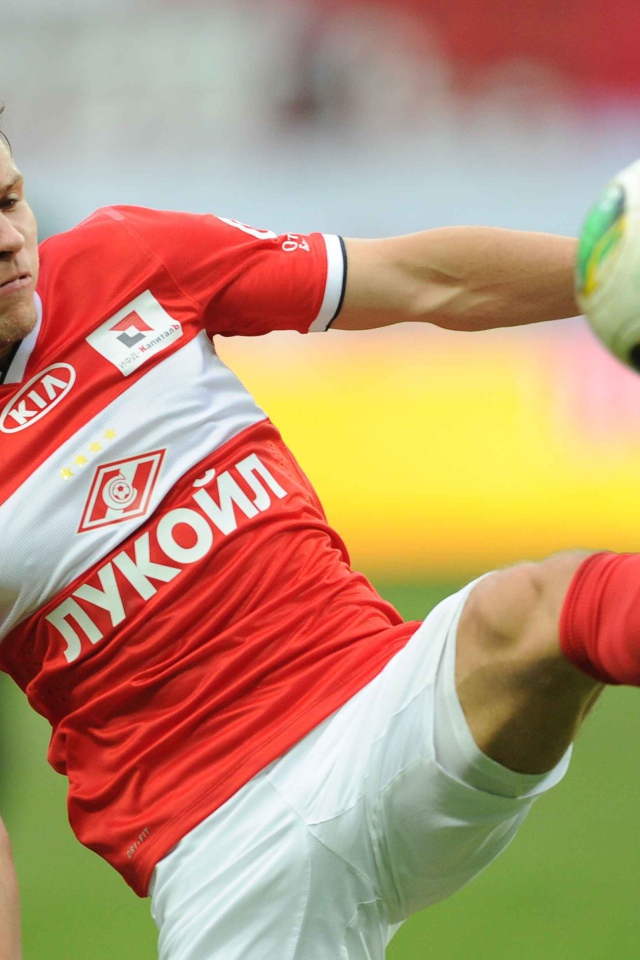 Игрок Ростова Артем Дзюба