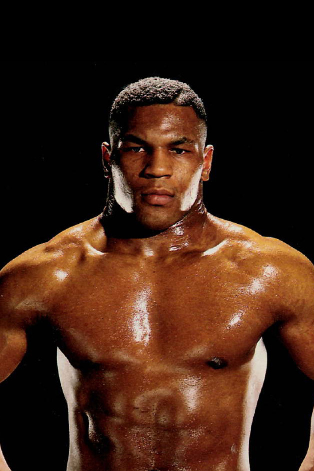 Молодой Майк Тайсон