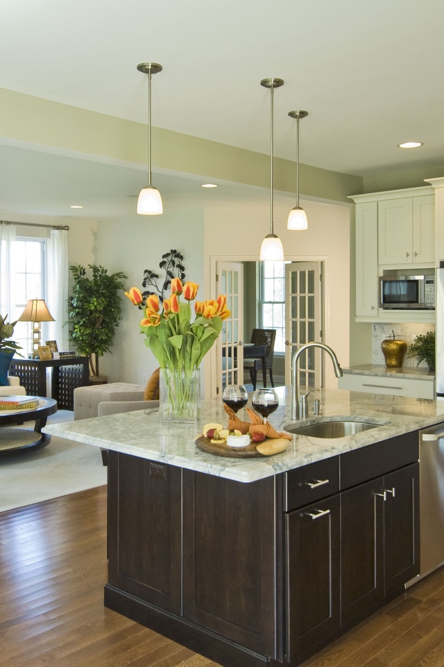 Скромный дизайн кухни