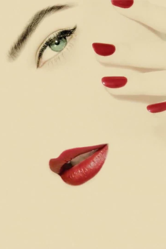 Красивая фотография лица девушки