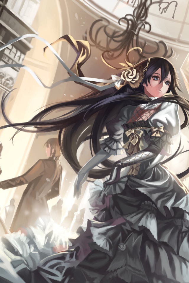 Девушка и парень танцуют