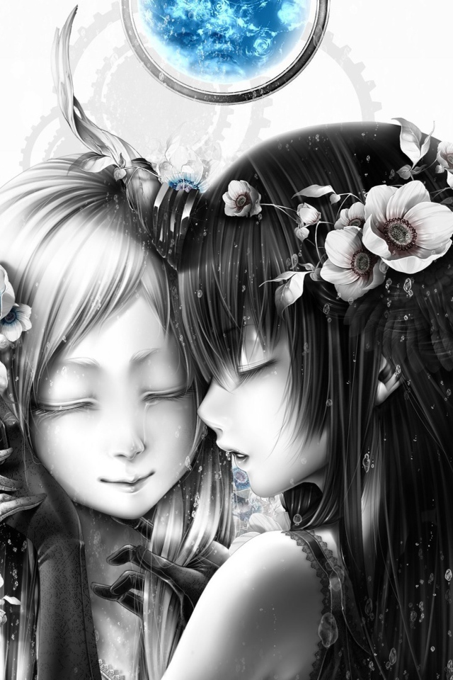 Две девочки под синей луной