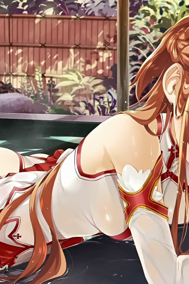 Девочка в воде